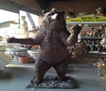 Statue of the Bear